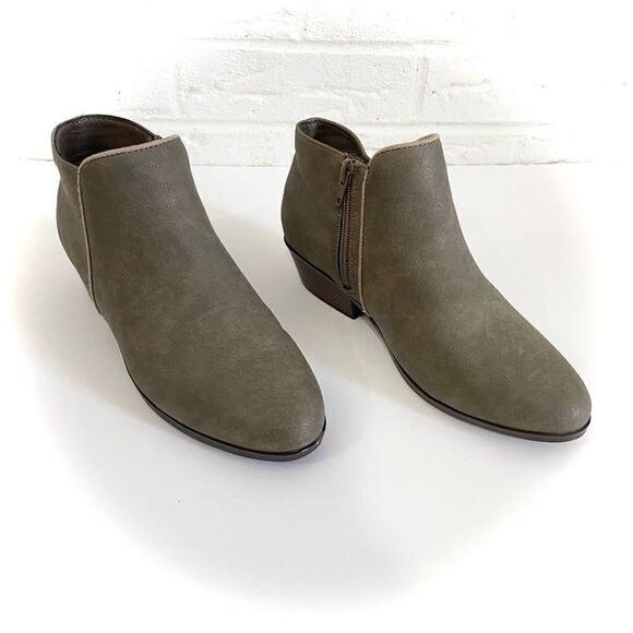 🚨4/$25 Sam Edelman Petty Bootie Taupe Ankle Boots Size 4 - Picture 1 of 8
